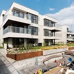 Flatbook - Yacht Harbor Sol Marina Apartment *